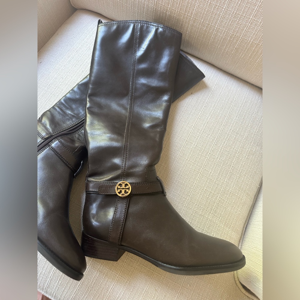 Tory Burch leather riding boots. 7.5